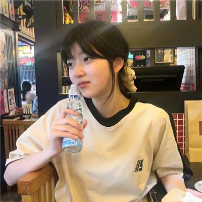 我的抠门老公存款超多